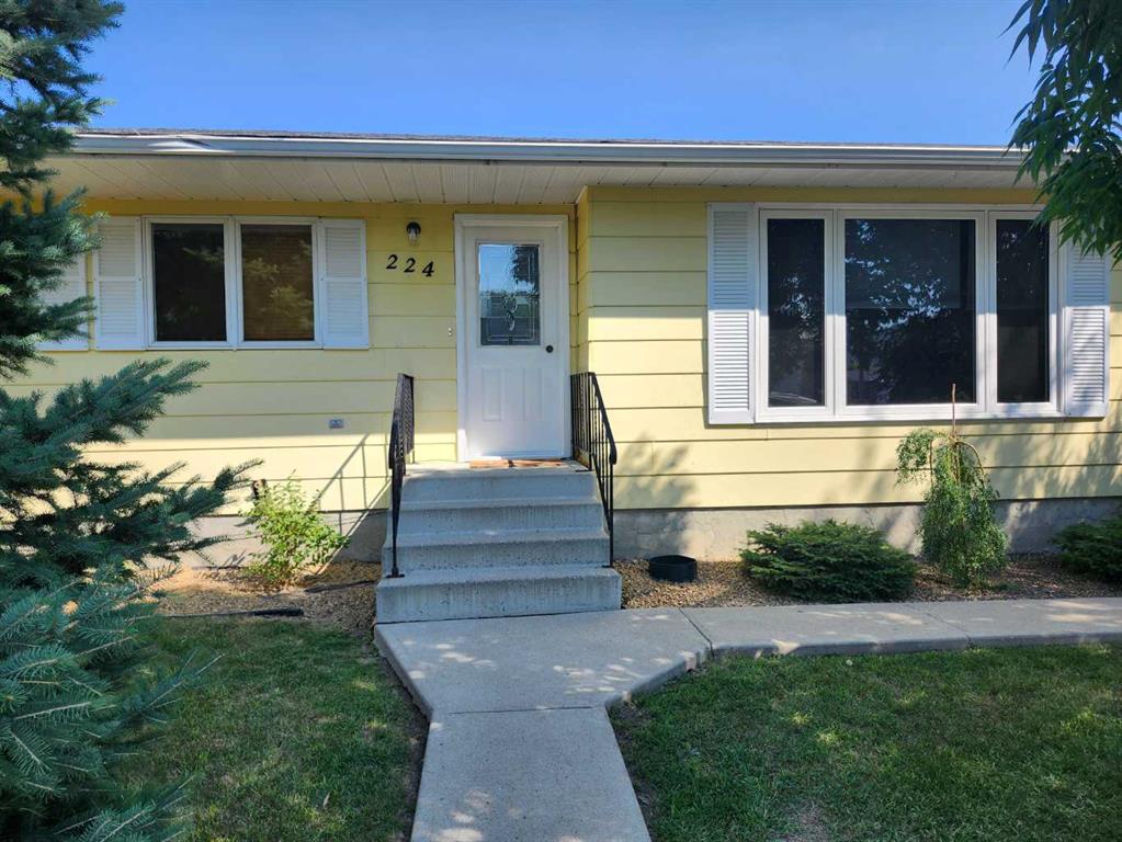 Picture of 224 2 Street , Drumheller Real Estate Listing