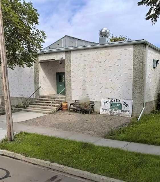 Picture of 918 4 Avenue , Wainwright Real Estate Listing