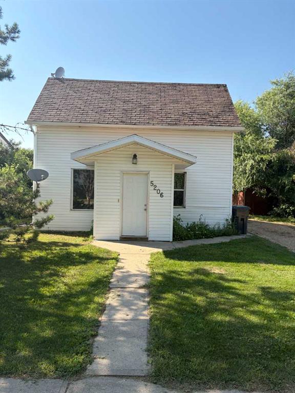 Picture of 5206 49 Street , Castor Real Estate Listing