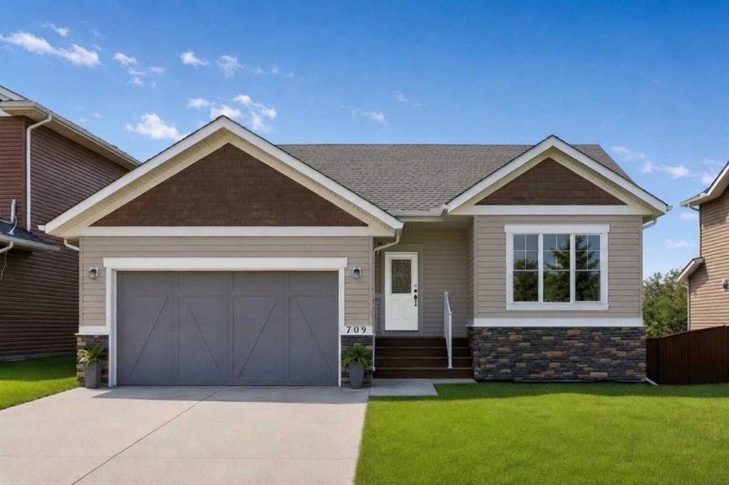 Picture of 709 3 Street SW, Diamond Valley Real Estate Listing