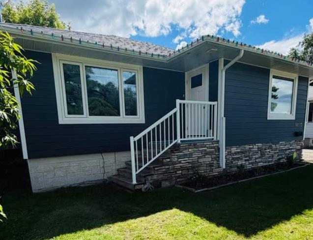 Picture of 10113 92 Ave Avenue , Grande Prairie Real Estate Listing