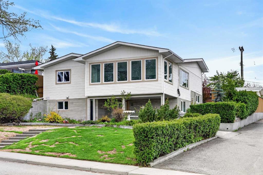 Picture of 11 Selkirk Drive SW, Calgary Real Estate Listing