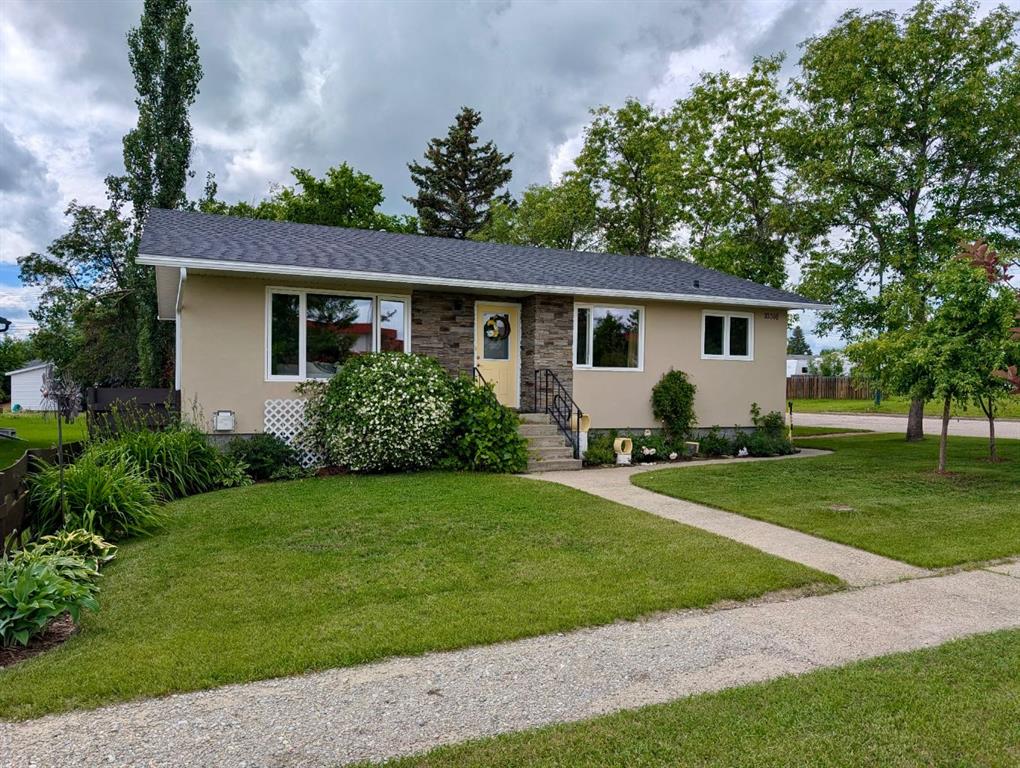 Picture of 10316 106 Street , Fairview Real Estate Listing