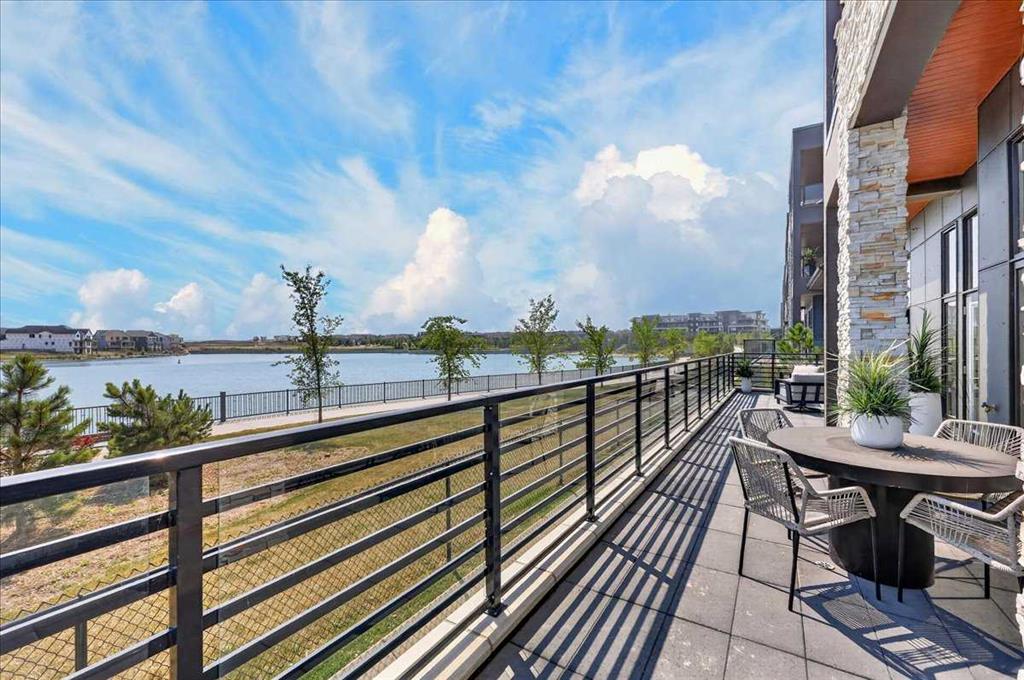 Picture of 102, 150 Marina Cove SE, Calgary Real Estate Listing