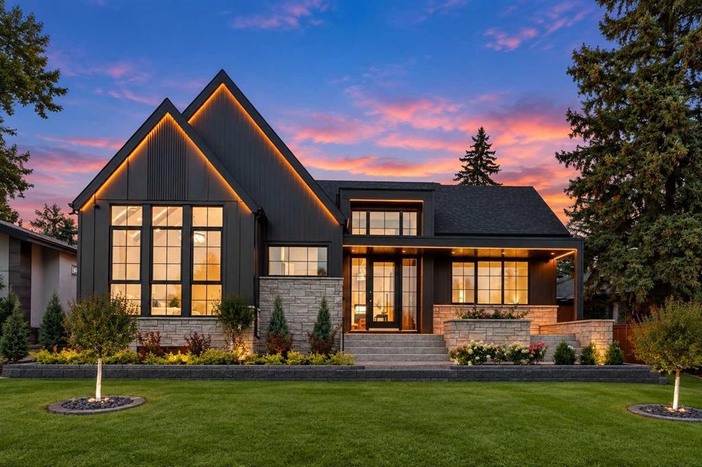 Picture of 2608 13 Avenue NW, Calgary Real Estate Listing