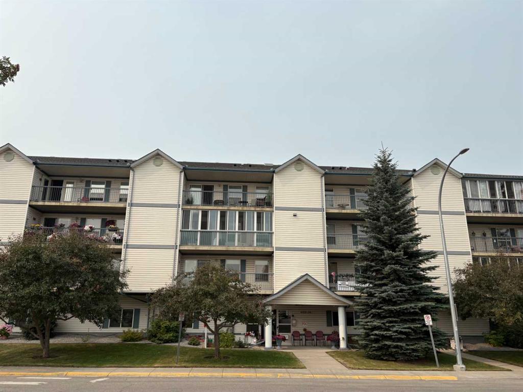 Picture of 209, 4514 54 Avenue , Olds Real Estate Listing