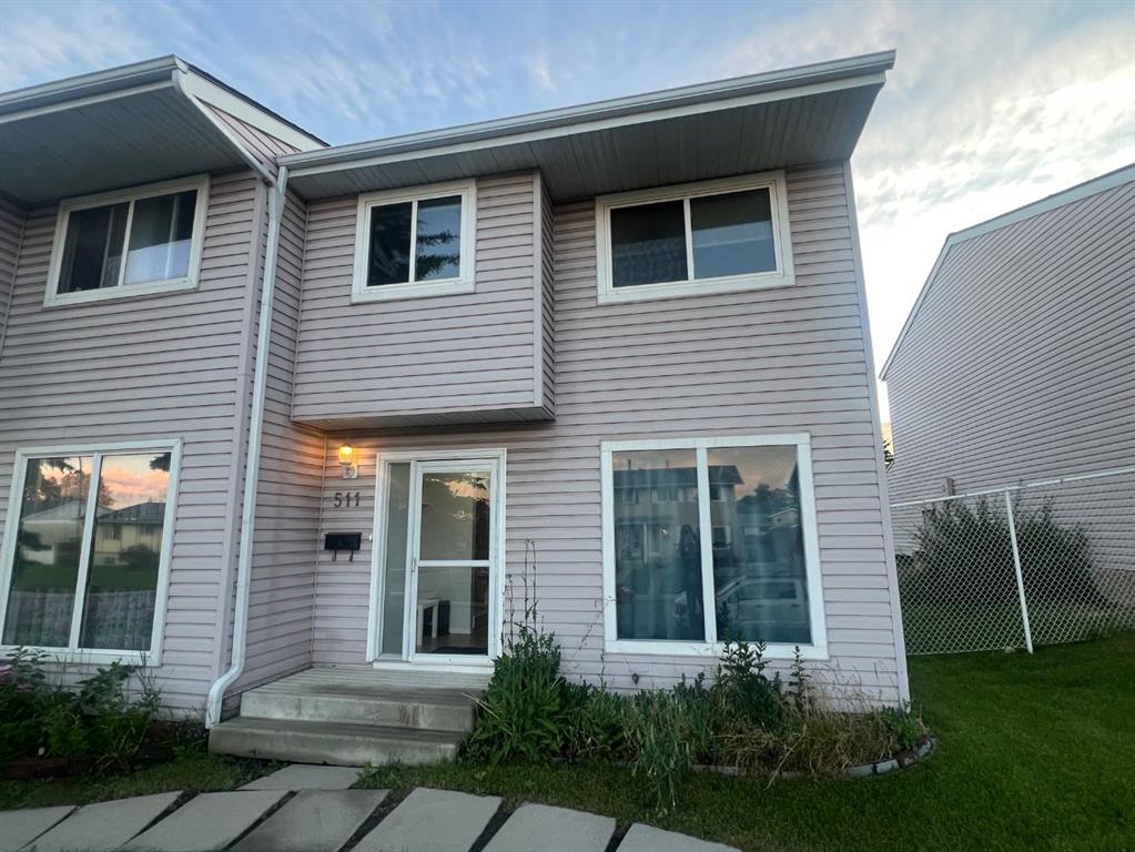 Picture of 511 40 Street NE, Calgary Real Estate Listing