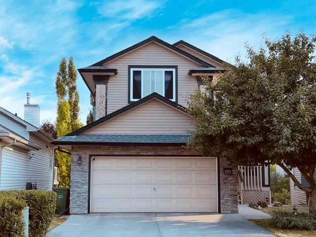 Picture of 189 Citadel Crest Park NW, Calgary Real Estate Listing