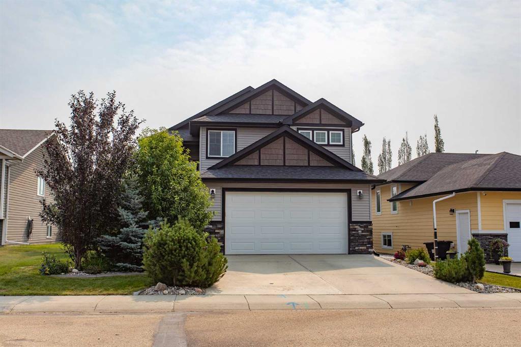 Picture of 51 Emily Crescent , Lacombe Real Estate Listing