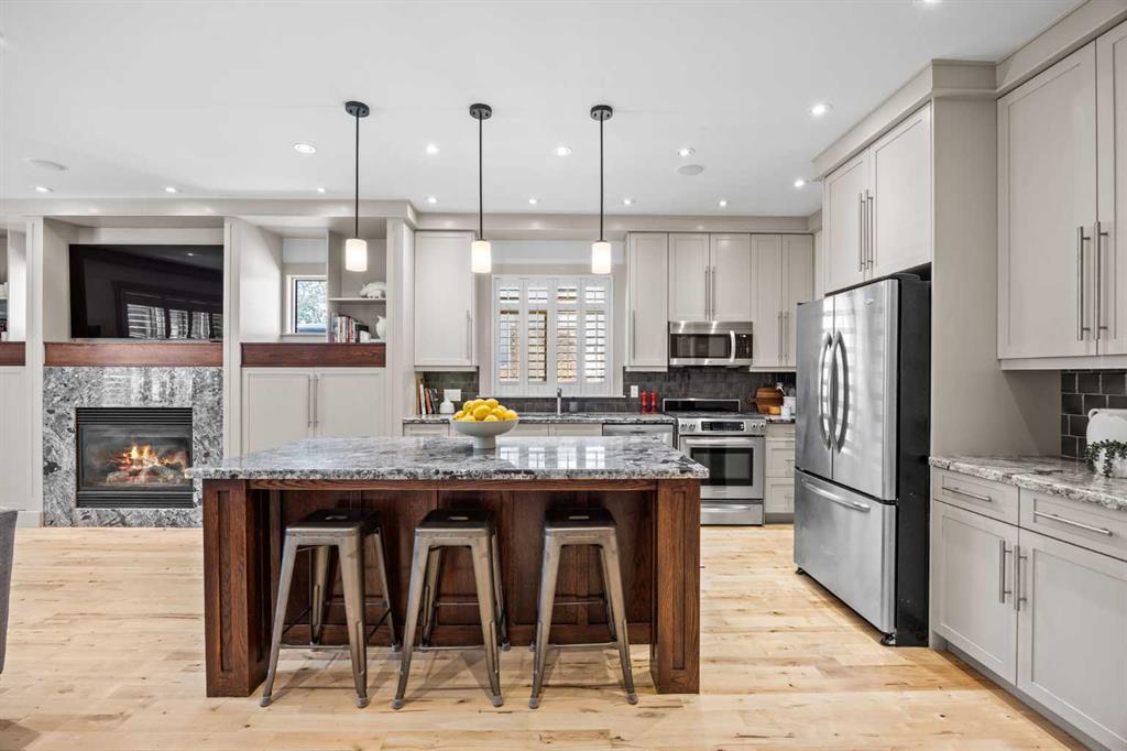 Picture of 211 32 Avenue NW, Calgary Real Estate Listing