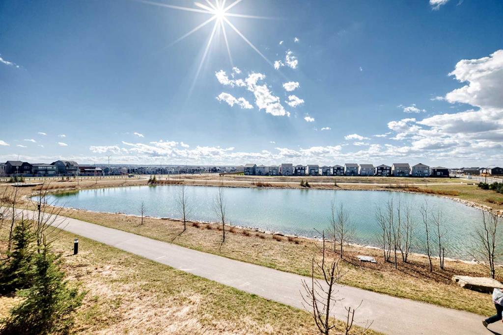 Picture of 3125, 55 Lucas Way NW, Calgary Real Estate Listing
