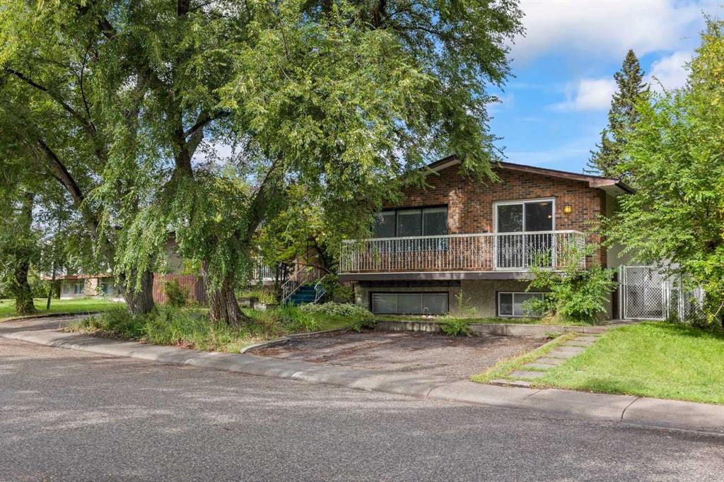 Picture of 724 Canfield Way SW, Calgary Real Estate Listing