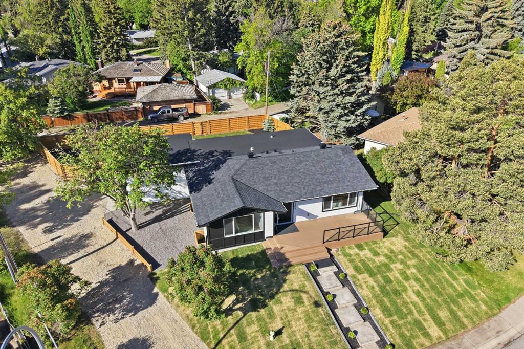 Picture of 1303 87 Avenue SW, Calgary Real Estate Listing