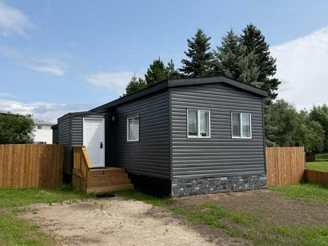 Picture of 1136 12 Avenue SE, Slave Lake Real Estate Listing