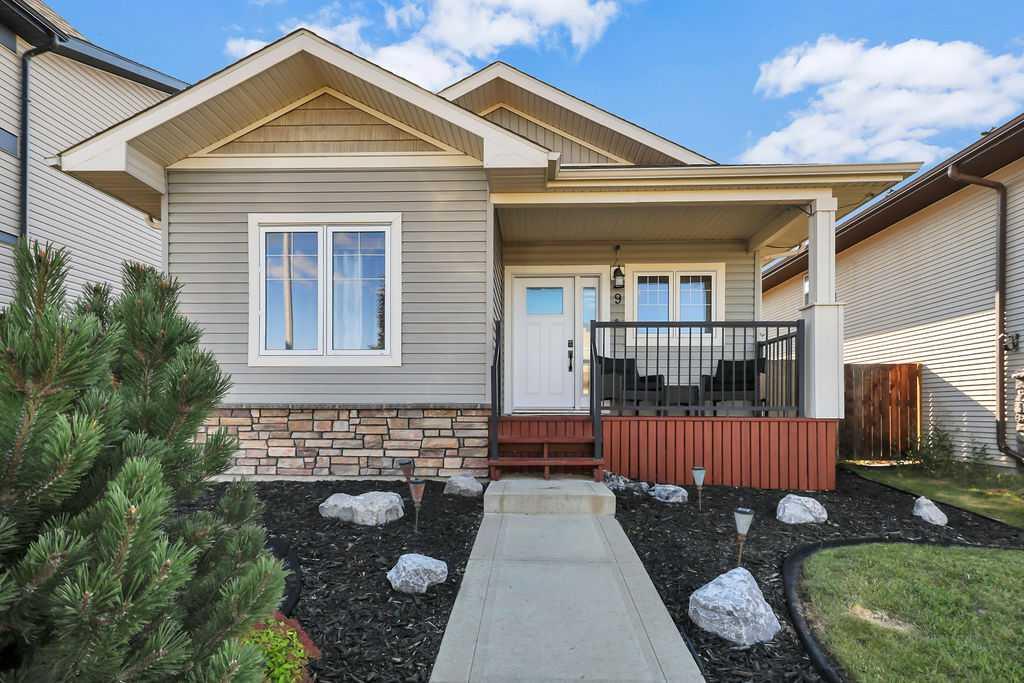 Picture of 9 Valley Crescent , Blackfalds Real Estate Listing