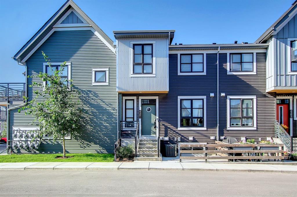 Picture of 4301, 100 Walgrove Court SE, Calgary Real Estate Listing