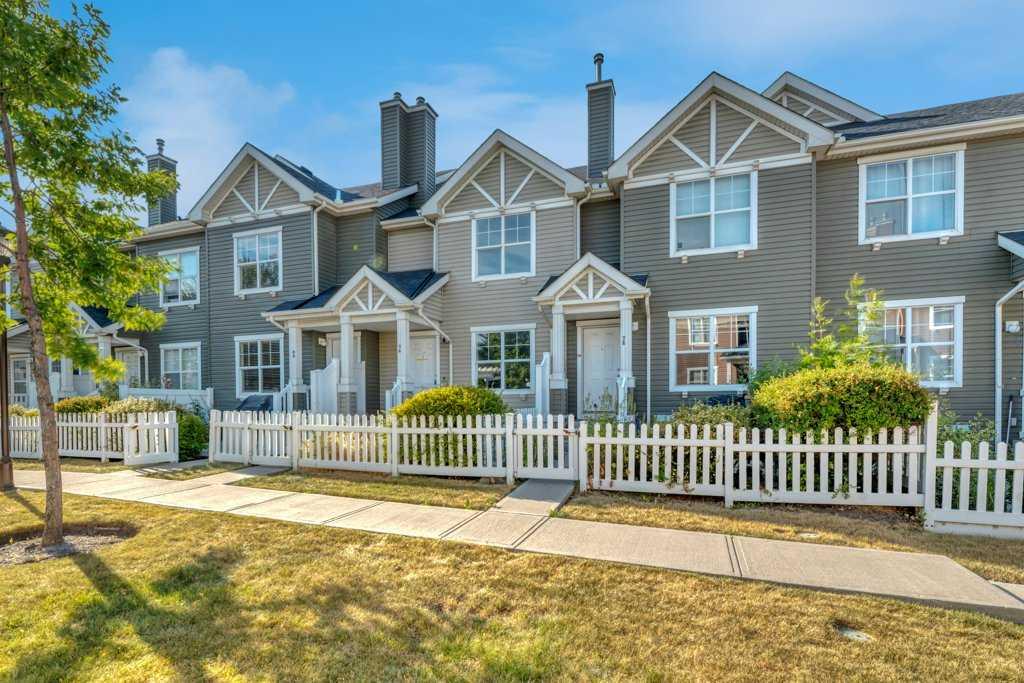 Picture of 80 Elgin Gardens SE, Calgary Real Estate Listing