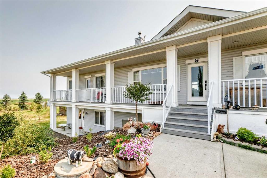 Picture of 320016 402 Avenue E, Rural Foothills County Real Estate Listing