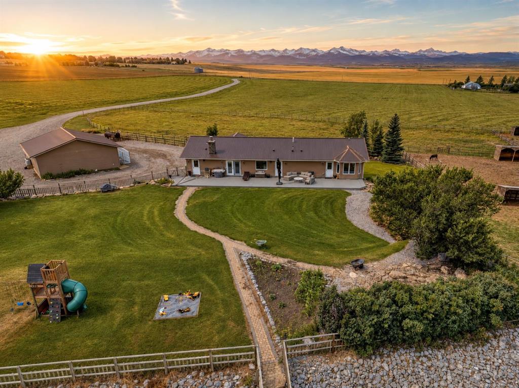 Picture of 562056 24 Street E, Rural Foothills County Real Estate Listing