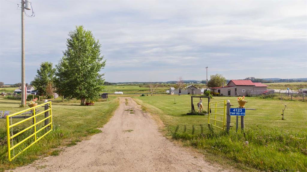 Picture of 4123 410 Township , Rural Lacombe County Real Estate Listing