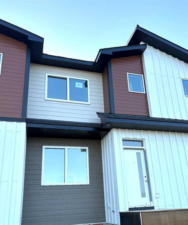 Picture of 367 Wolf River Drive SE, Calgary Real Estate Listing