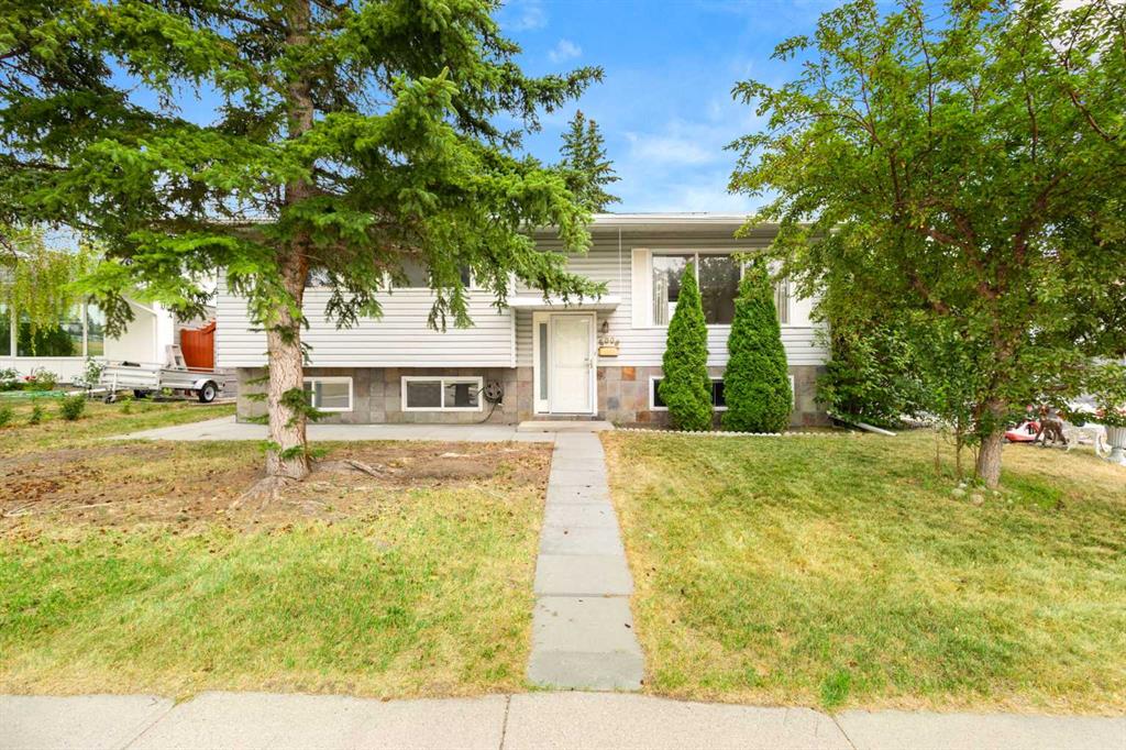 Picture of 6008 DALGETTY Drive NW, Calgary Real Estate Listing