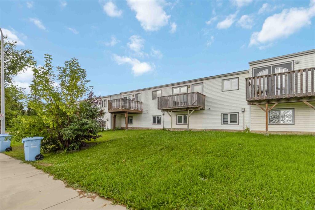 Picture of 156 Rock Bay , Fort McMurray Real Estate Listing