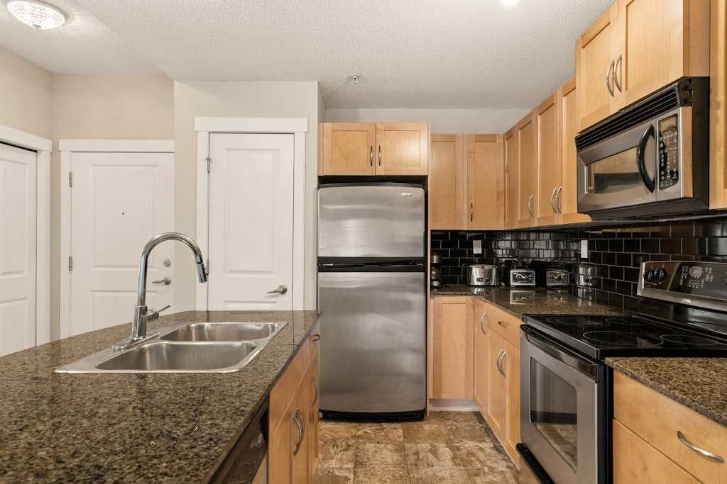 Picture of 3412, 5605 Henwood Street SW, Calgary Real Estate Listing
