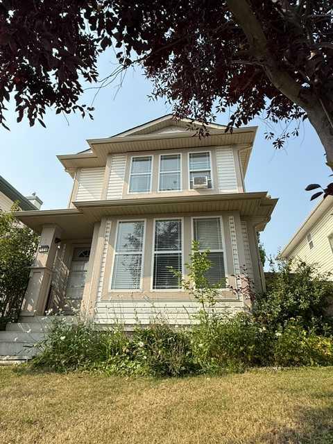 Picture of 170 Country Hills Heights , Calgary Real Estate Listing