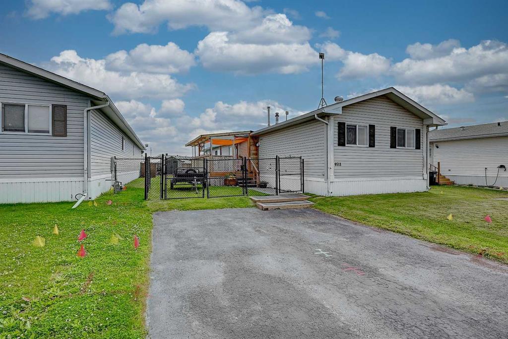 Picture of 9511 111 Avenue , Clairmont Real Estate Listing