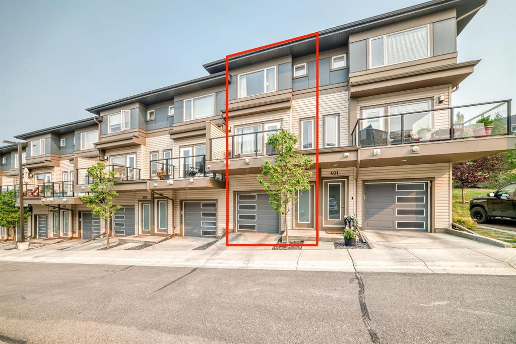 Picture of 402, 501 River Heights Drive , Cochrane Real Estate Listing