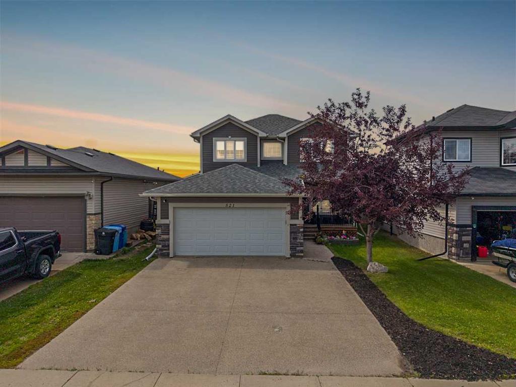 Picture of 521 Walnut Crescent , Fort McMurray Real Estate Listing