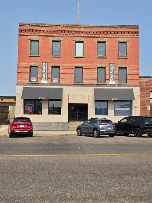 Picture of 200, 1239 2 Avenue S, Lethbridge Real Estate Listing