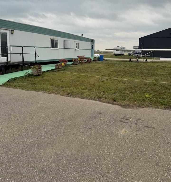 Picture of 347, 1436 Township Road 320 , Rural Mountain View County Real Estate Listing