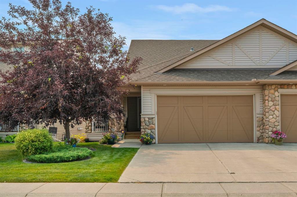 Picture of 204 Sunset Square , Cochrane Real Estate Listing