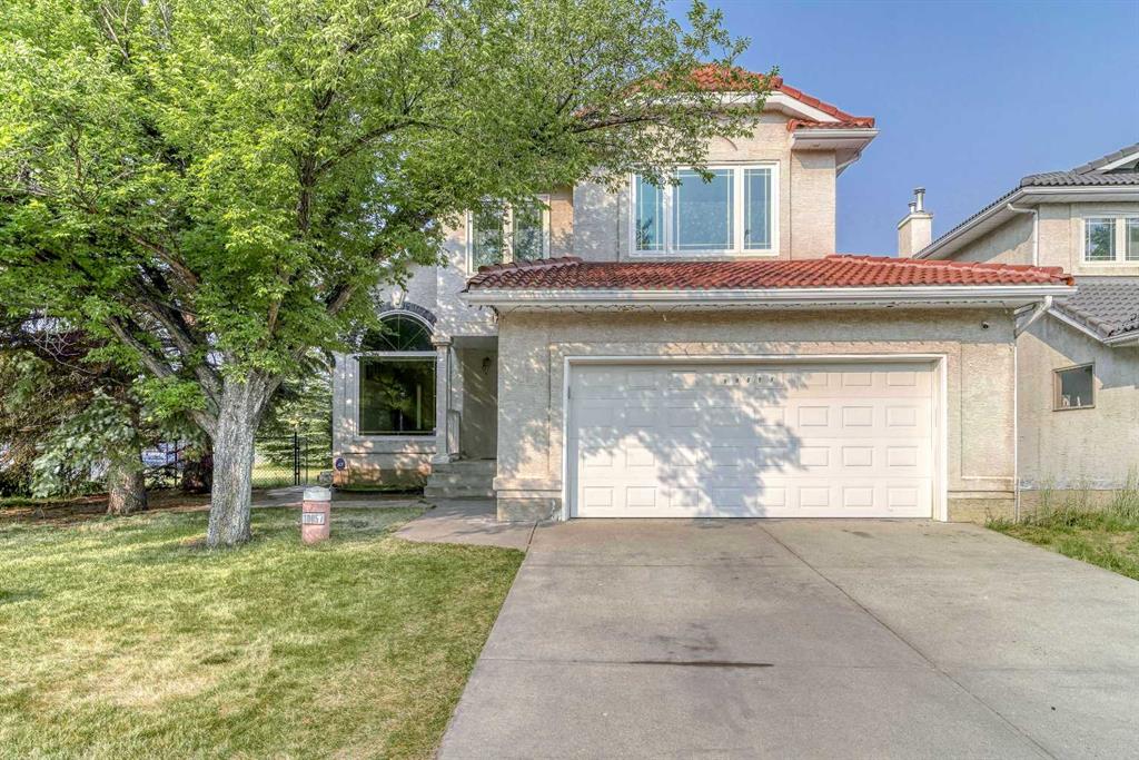 Picture of 10057 Hamptons Boulevard NW, Calgary Real Estate Listing