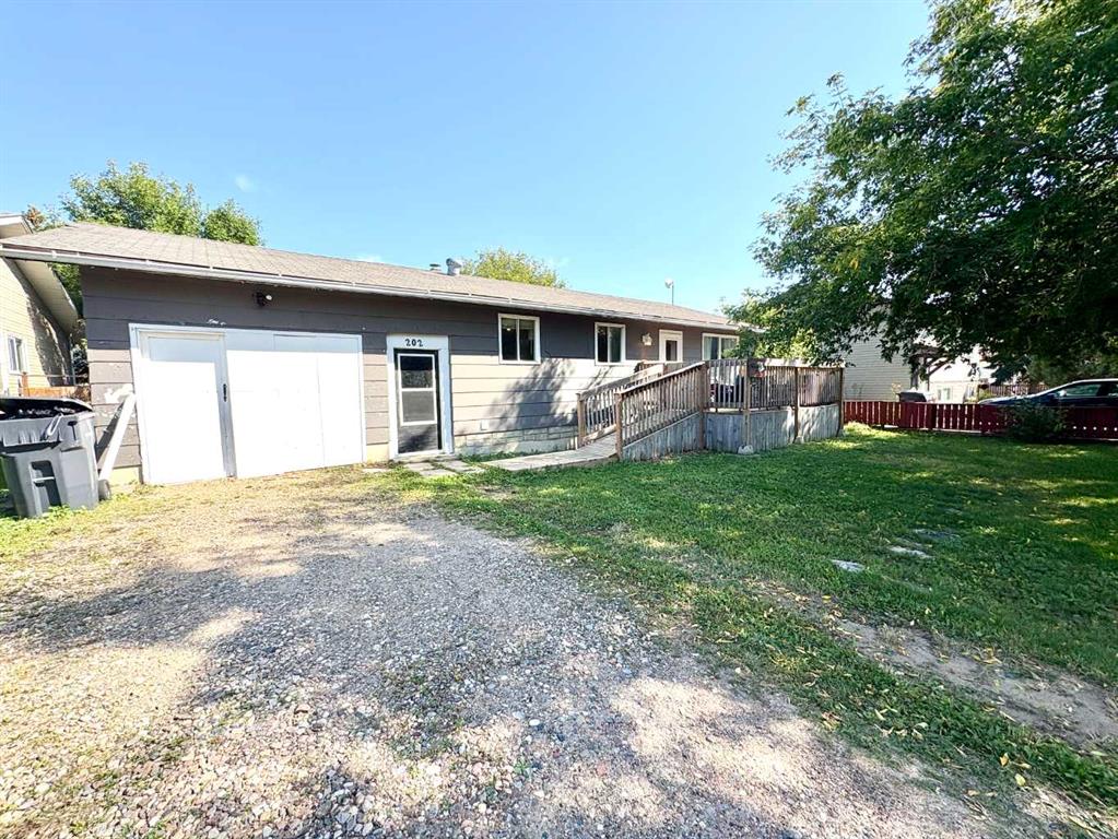 Picture of 202 4 Avenue , Marwayne Real Estate Listing