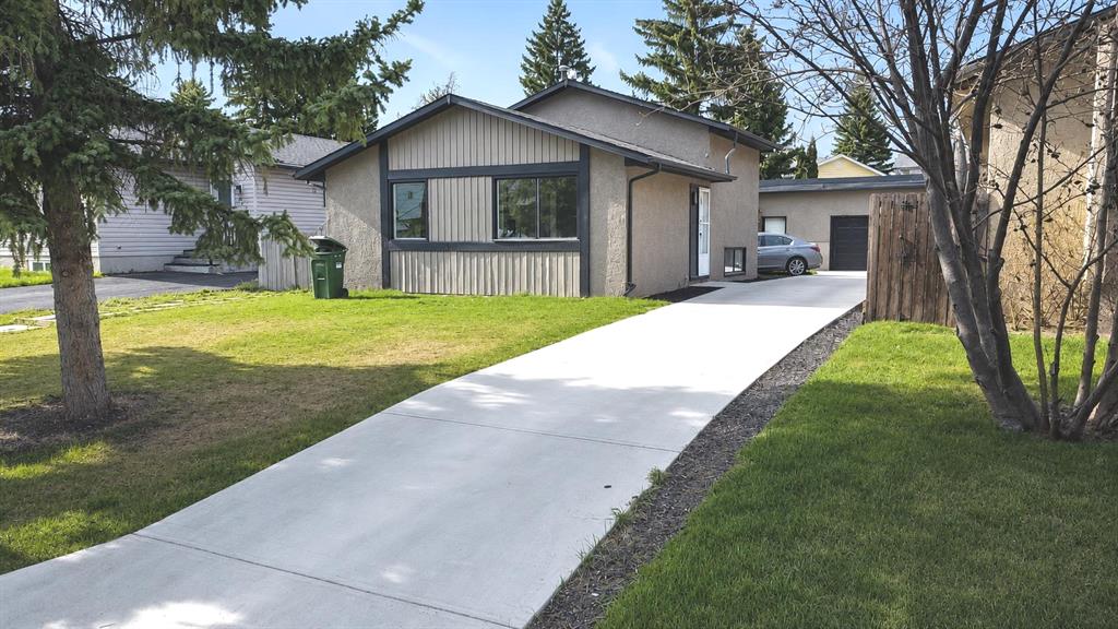 Picture of 6420 26 Avenue NE, Calgary Real Estate Listing