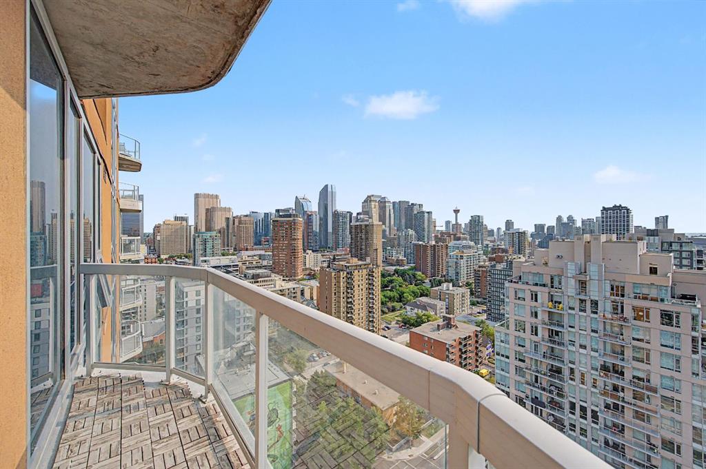 Picture of 2101, 817 15 Avenue SW, Calgary Real Estate Listing