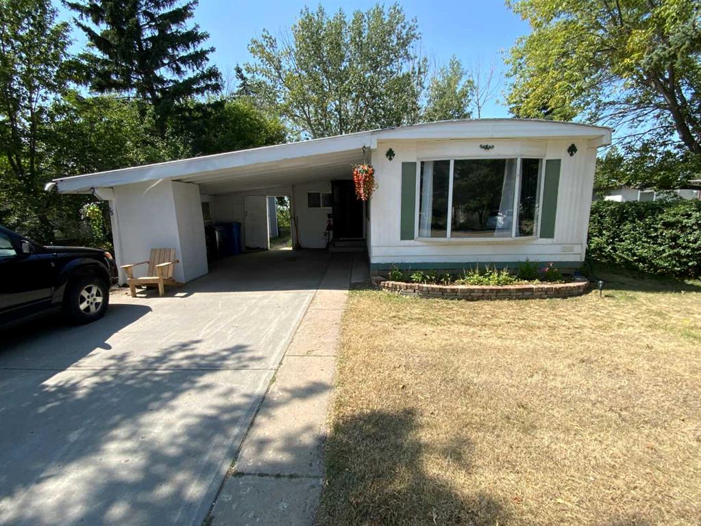 Picture of 25 Mobile Drive NE, Three Hills Real Estate Listing