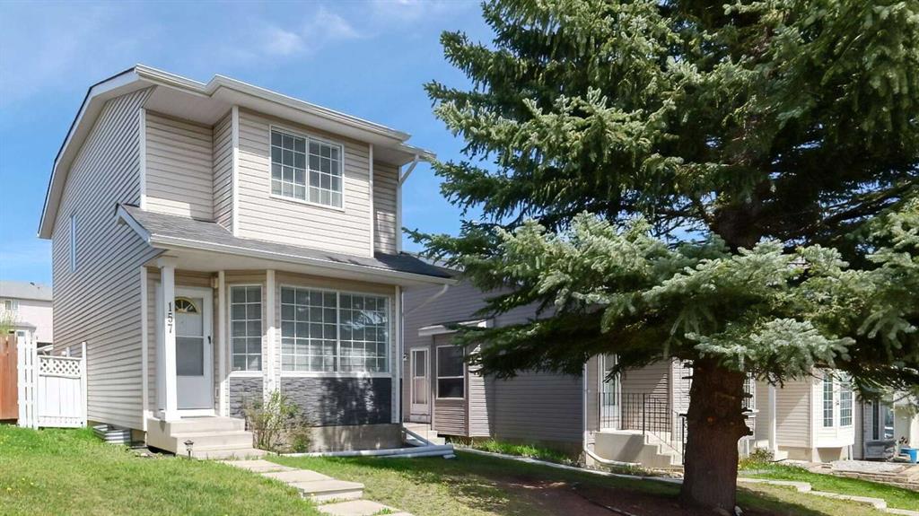 Picture of 157 Harvest Gold Heights NE, Calgary Real Estate Listing