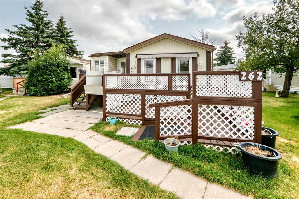 Picture of 262 Burroughs Circle NE, Calgary Real Estate Listing