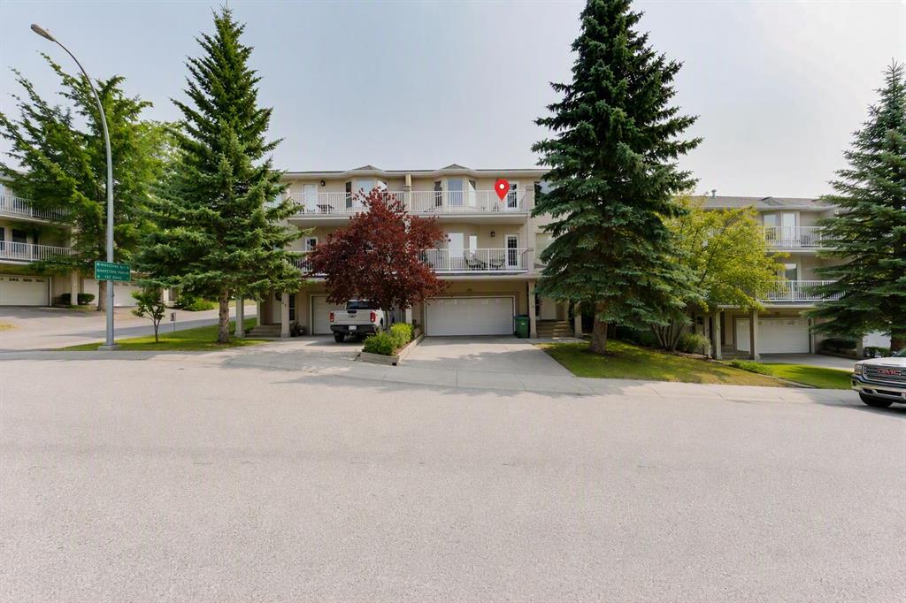 Picture of 76 Sierra Morena Green SW, Calgary Real Estate Listing
