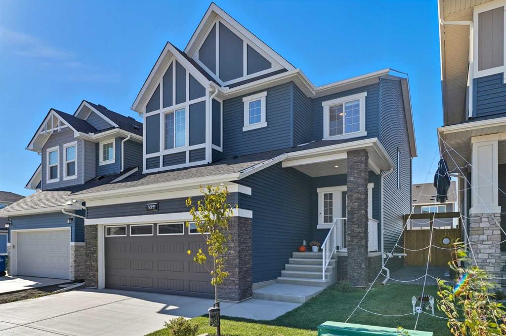 Picture of 557 Baywater Manor SW, Airdrie Real Estate Listing