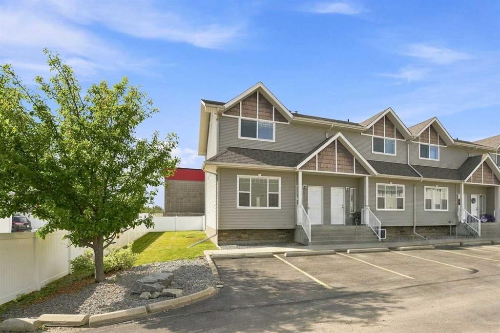 Picture of 115, 50 Lucky Place , Sylvan Lake Real Estate Listing