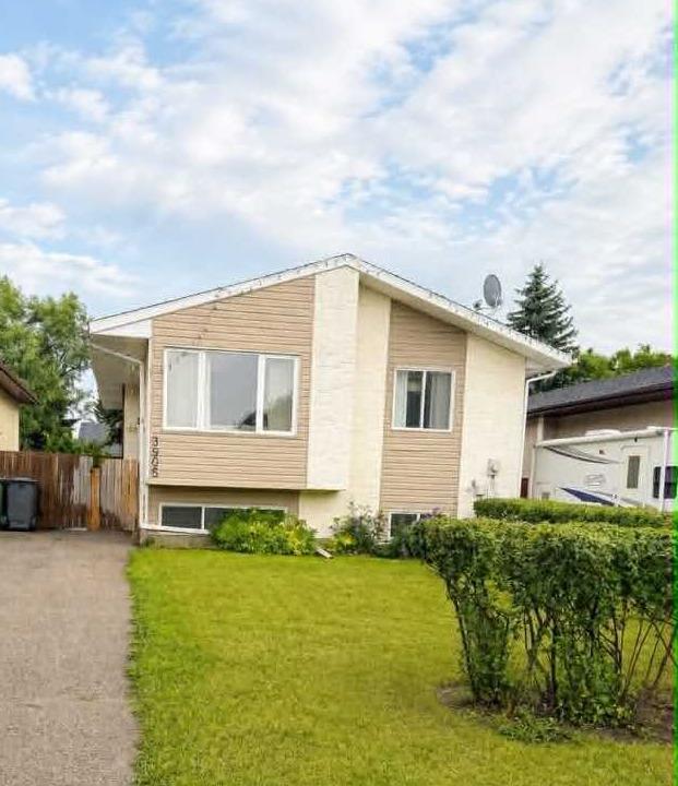 Picture of 3905 52 Avenue , Ponoka Real Estate Listing