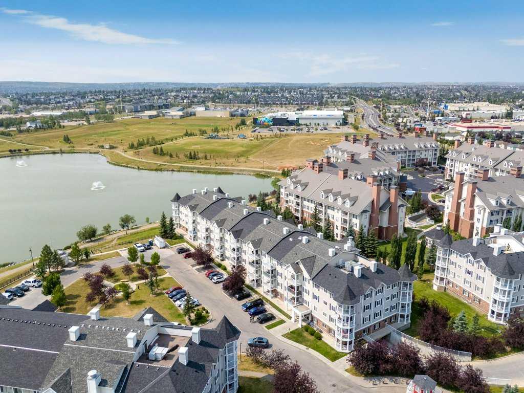 Picture of 3301, 10 Country Village Park NE, Calgary Real Estate Listing