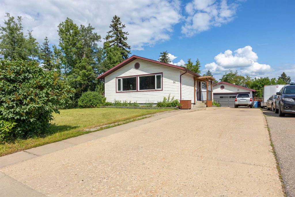 Picture of 14 Saunderson Avenue , Fort McMurray Real Estate Listing