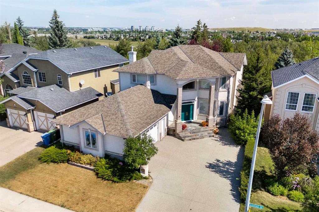 Picture of 250 Diamond Drive SE, Calgary Real Estate Listing