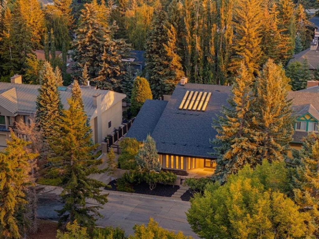 Picture of 79 Bel-Aire Place SW, Calgary Real Estate Listing